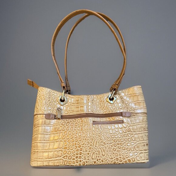 👜 MC Elegance Leather Shoulder Bag | Spacious & Stylish Work Tote - Picture 9 of 15